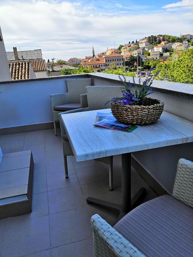Apartments Gabri Mali Lošinj Esterno foto