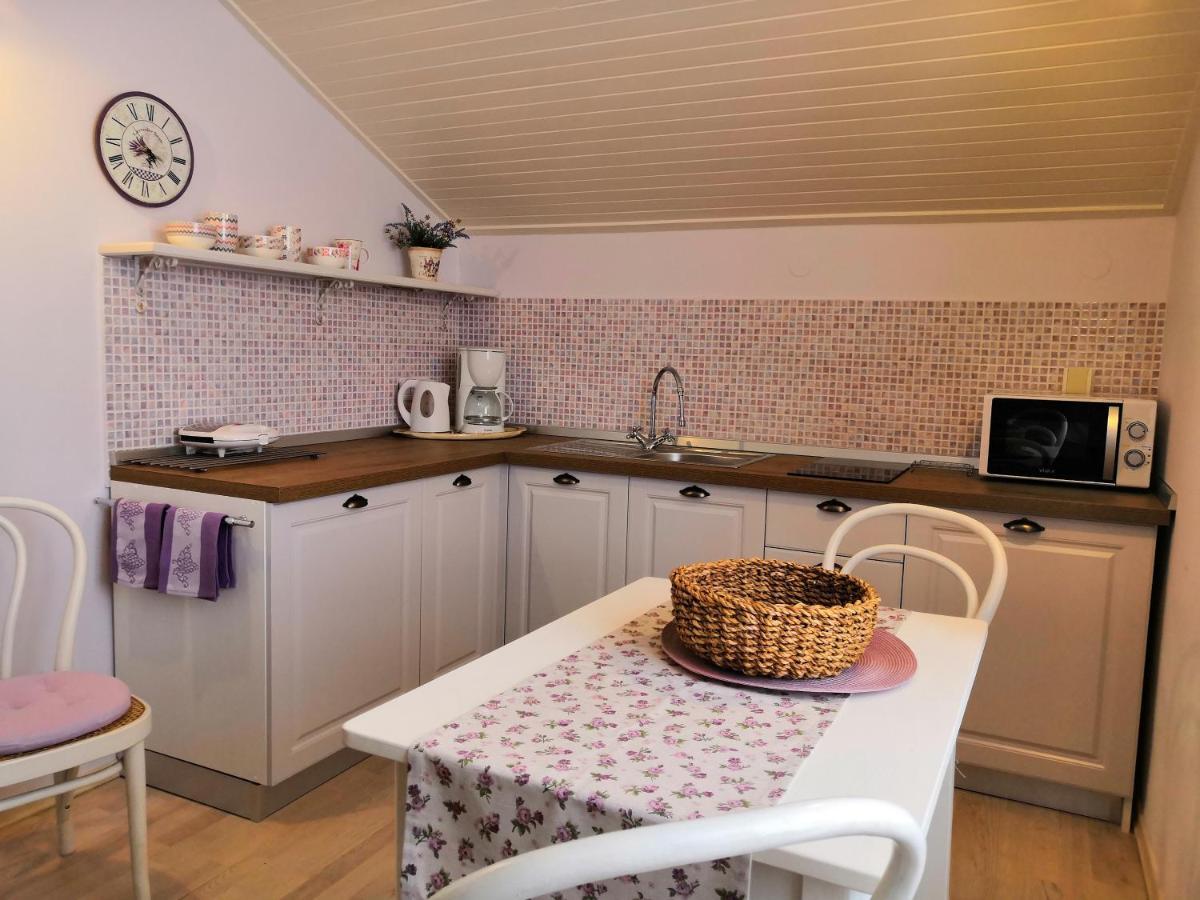 Apartments Gabri Mali Lošinj Esterno foto